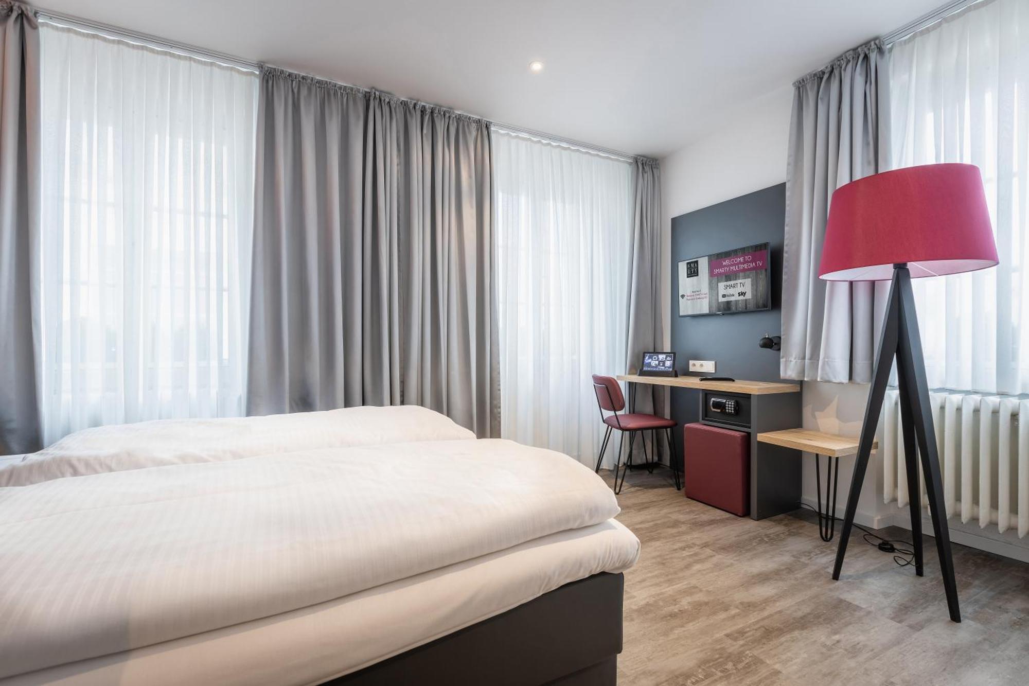 Smarty Hotel Euler Homburg, Saar - Kontaktloser Self Check-In Хомбург Стая снимка